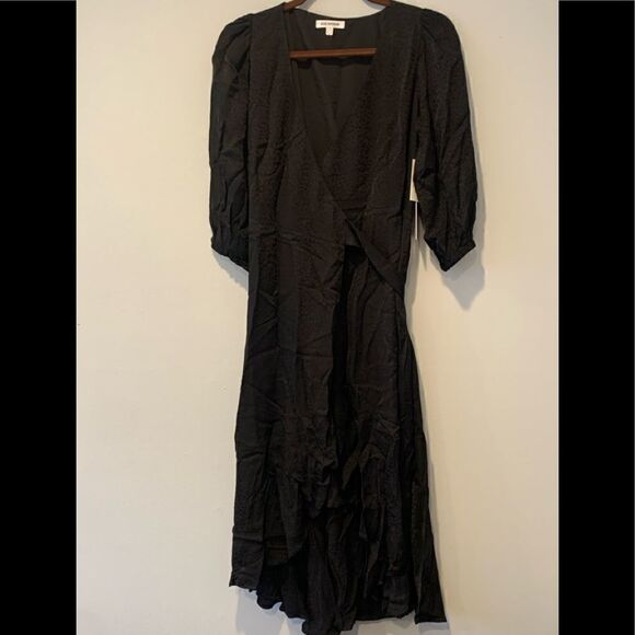 Good American cheetah print 3/4 puff sleeve wrap dress size Medium, NWT - Picture 4 of 9